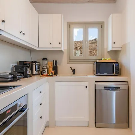 New Twin In Mykonos Pool & Stunning Views Дом отдыха Фанари